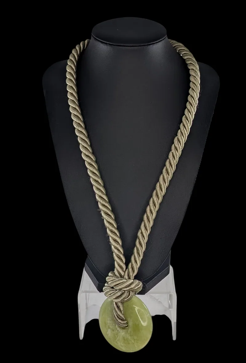 Necklace Study No. 04